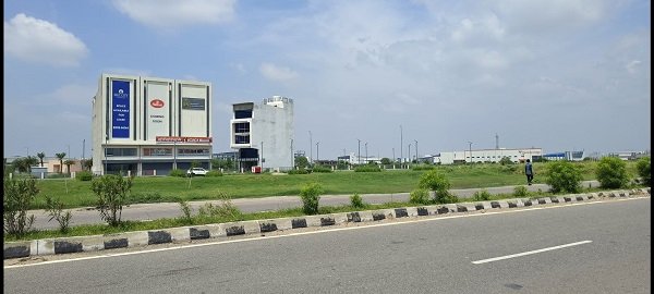 reliance met city jhajjar plots image